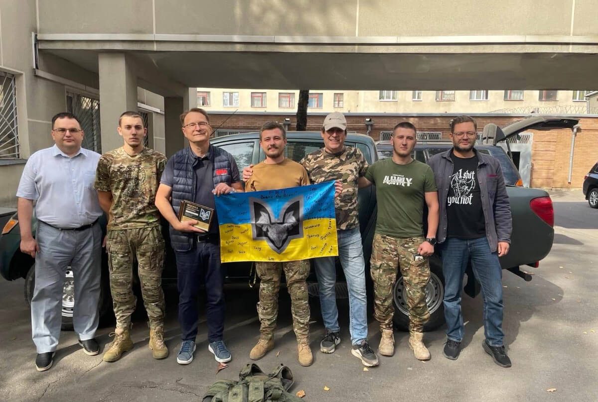 Paramos Ukrainai temos vizualas